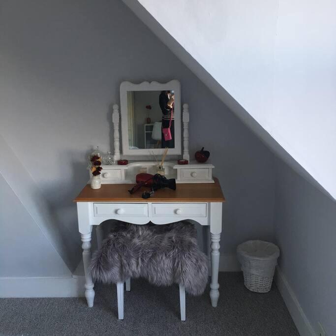 Large Character Home, Hot Tub, Beach 5 Min Walk Gorleston-On-Sea Exterior photo