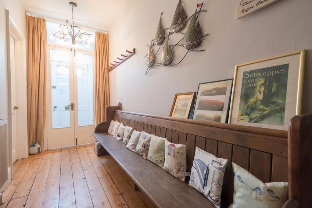 Large Character Home, Hot Tub, Beach 5 Min Walk Gorleston-On-Sea Exterior photo